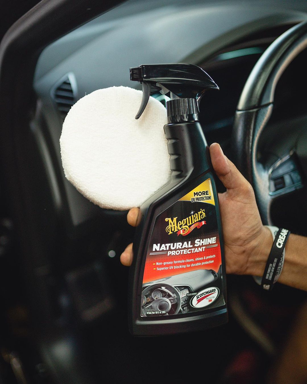Meguiars Natural Shine Protectant - Limpa e Protege