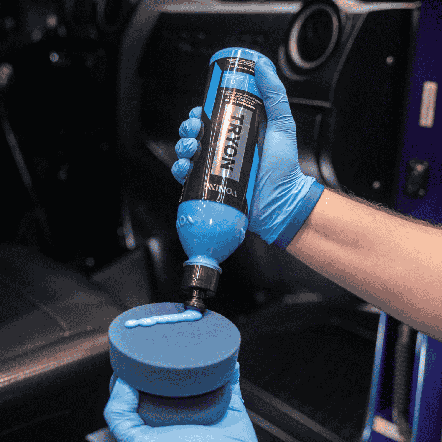 Vonixx Tryon - Acondicionador de plásticos 3 en 1 500 ml